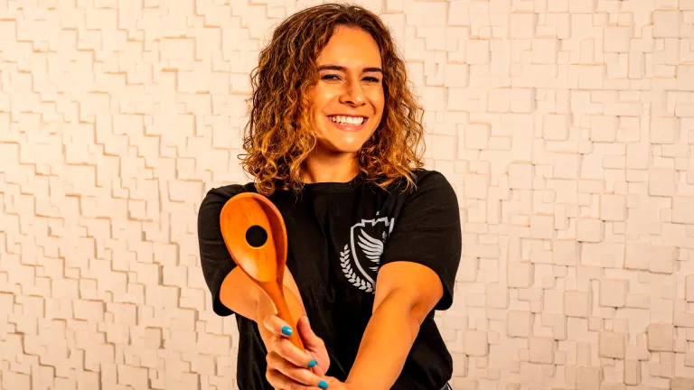 Michely Thomazi: a professora do MP+ que transformou dívidas em lições de vida